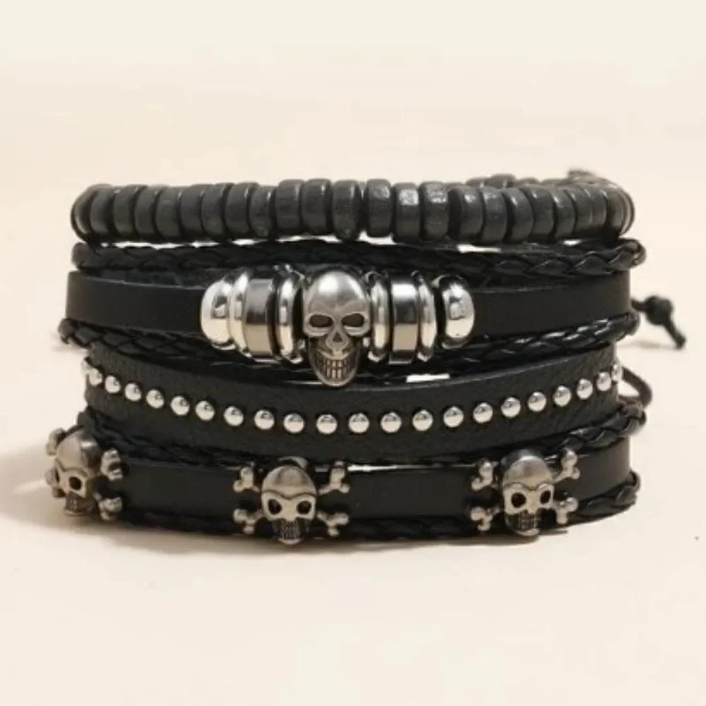 BLACK LEATHER SKULL BRACELET SET